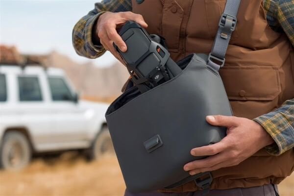 DJI Mavic 3 Pro Fly More Combo (DJI RC)